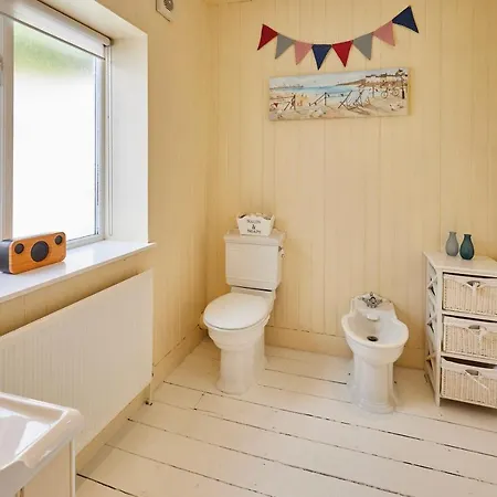 Host & - The Hideaway Scarborough