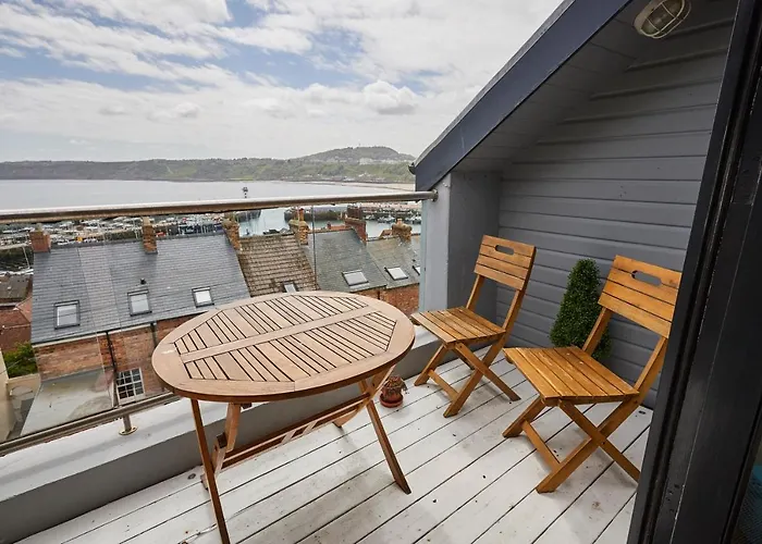 Host & - The Hideaway 別荘 *