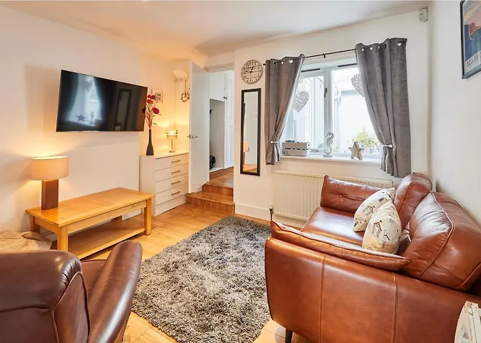 Host & - The Hideaway 別荘